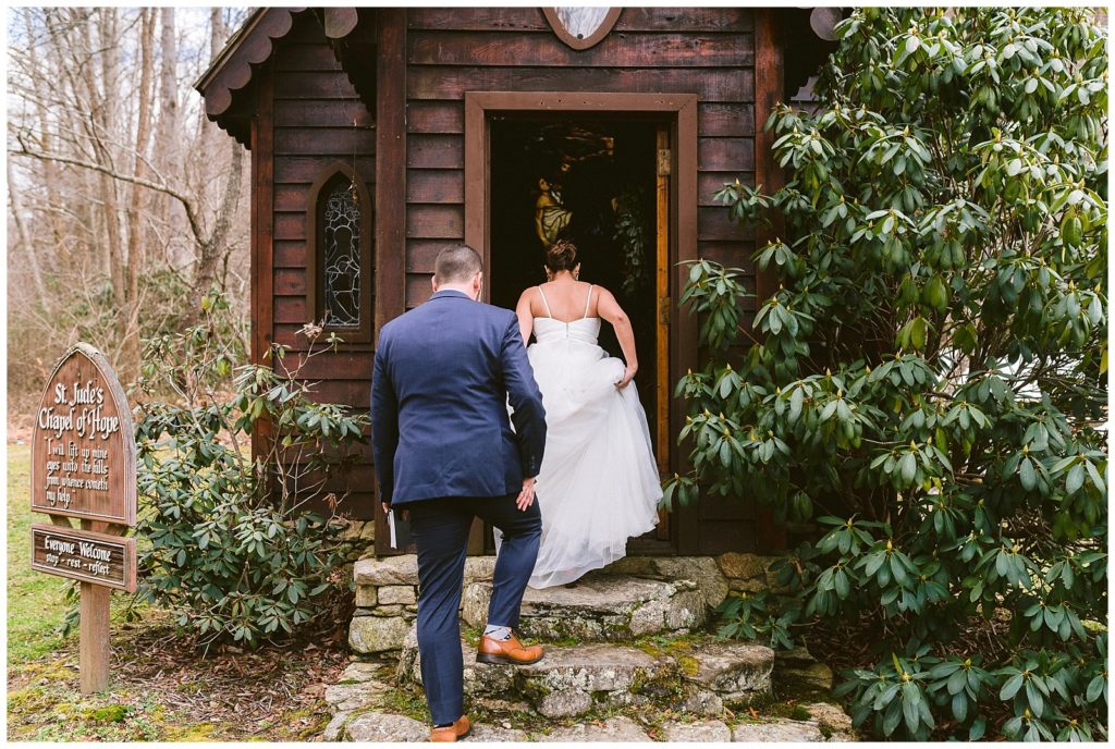 A bride and groom enter the chapel for their elopement ceremony.